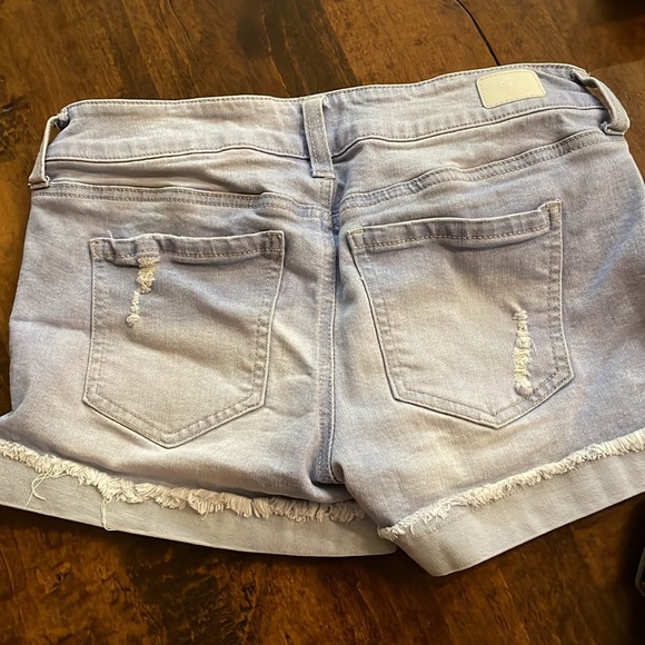 Bundle of 3 tween shorts, size 0, 16 and 1 PR 25 waist - Picture 9 of 13